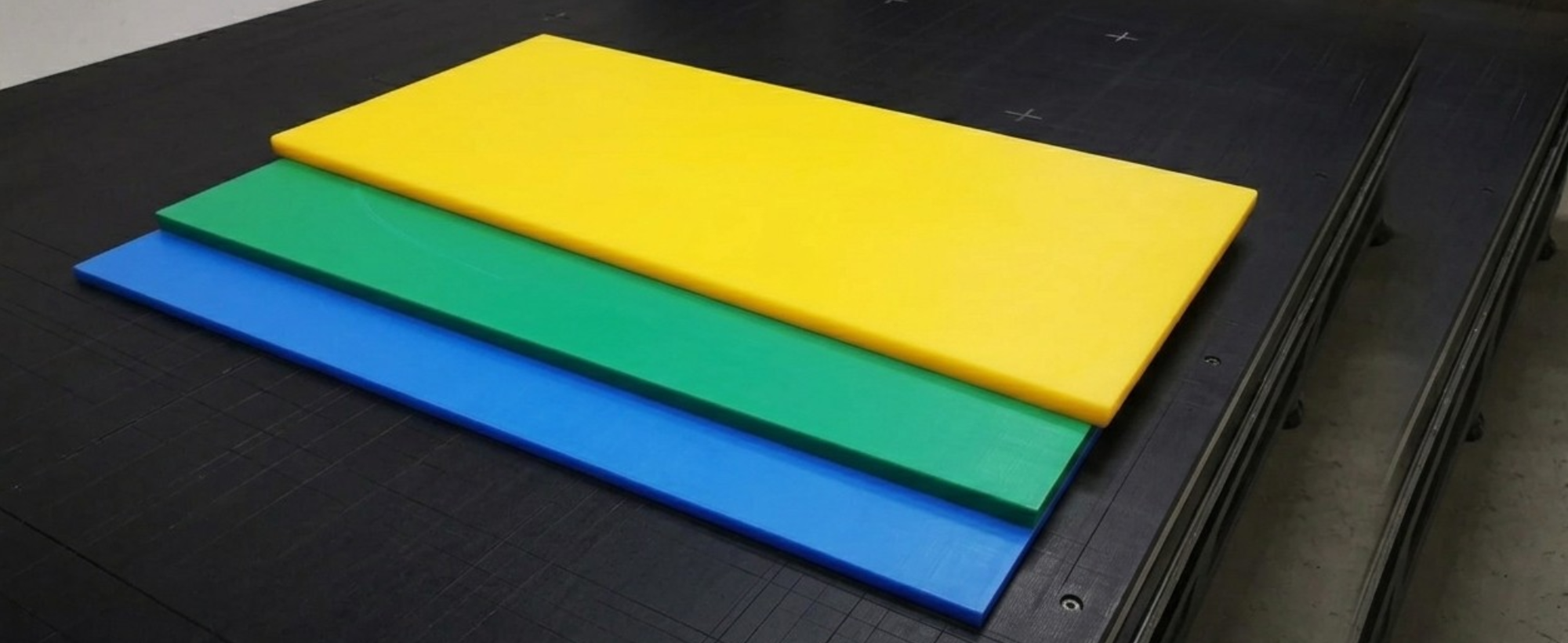 PLACAS ESPECIALES PEAD 9001